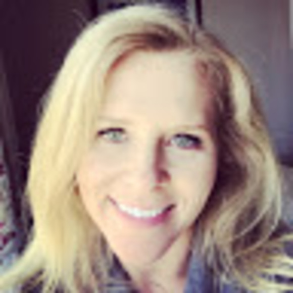 Meet your Posher, Angela - Picture 1 of 1